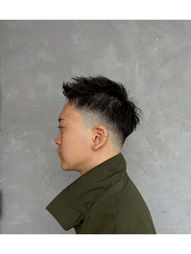 スナッグ(Snug,) men's spikey fade