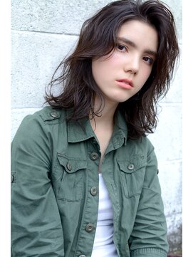 ミラバイグリーン(Mira by green) 無造作ウェーブイノセントカラー ash bob