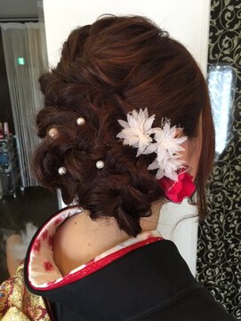 ヘアアンドメイク ドルチェ(Hari&Make DOLCe) 編み込みルーズアップスタイル