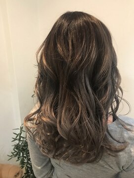 クルール バイ マーブル(COULEUR by Marble) 外国人風 オリーブアッシュベージュ ハイライト