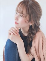 マリアージュバイジュノ(mariage by Juno)&nbsp;三つ編みアレンジ