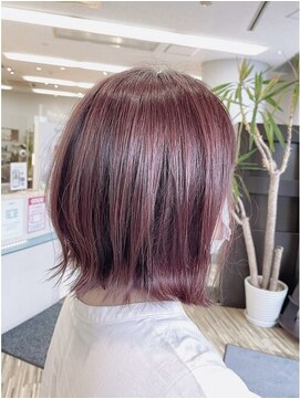 リッシュ 東松戸店(RISHE) アッシュ系ヴァイオレットの外ハネミディアムボブ