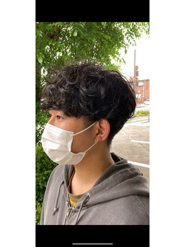 ディーボーイリタ 光の森(D-BOY Lita) メンズスパイラルパーマ