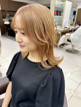 アッシュ 下北沢店(Ash) 初ブリーチわかりやすく金髪っぽい外はねミディアム