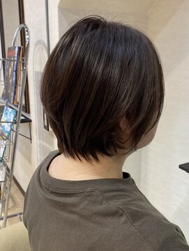 トモ(tomo.) ショートボブ