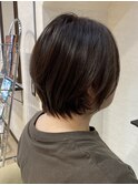 ショートボブ