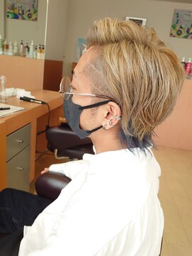 シャンプーボーイ 佐世保駅前店(SHAMPOO BOY) ハイトーン襟足カラー【ブリーチ/ハイライト/パーマ】