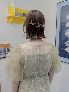 髪と自然 お呼ばれヘアアレンジ×ボブ