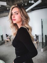 キオクエコ(KIOX eko)&nbsp;シャドールーツ/リタッチ/レイヤーカット/ハイトーン/髪質改善