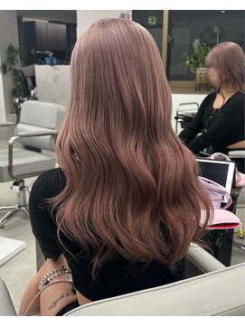 レアル 心斎橋 大阪(REAL) ピンクグレージュ