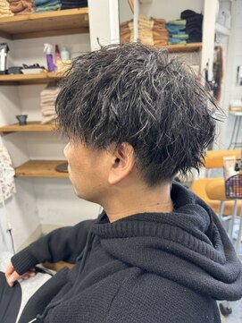 glow up by24 忠岡 「無造作質感で魅せるニュアンスパーマ