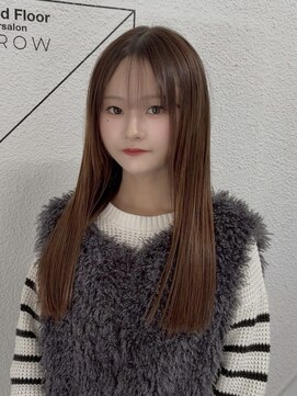 イロウ 山口どうもん店(IROW) 艶髪/前髪カット/ベージュ/ブリーチなし