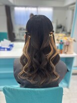 ホワイト 錦2号店(White)&nbsp;ねじりハーフツイン