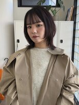 エイチ(811)&nbsp;ショートウルフボブバレイヤージュアッシュグレーボーイッシュ