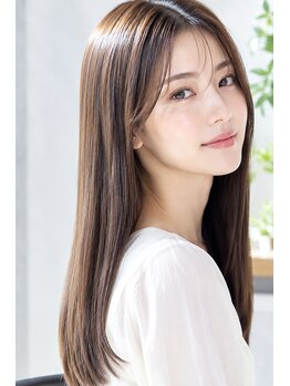 ヘアーズクルス プラス 東山店の写真/髪の奥深くまで徹底補修。思わず触れてみたくなるような極上のシルク髪へ