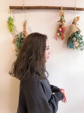 レイビューティー 浜町中央橋店(RAY+beauty) グレージュ