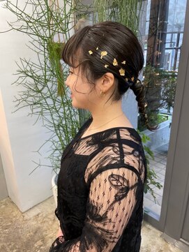 マメ(mame) ワイヤーポニー/金箔/オイルジェリー