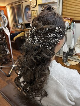 ワンイレブン 新橋銀座口(ONE_ELEVEN) ＃ハーフアップ＃ヘアセット＃女子会前＃ライブ前＃アレンジ