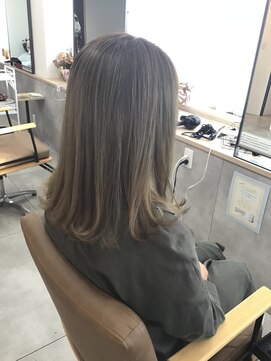 サロン 半田店(SALON) ワンブリーチあり ミルクティーカラー