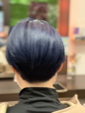 フレンズ 環状通東店(friend's) ネイビー×刈り上げショートヘアー　12