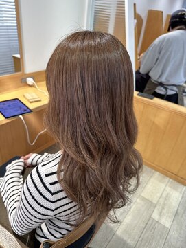 アンフィ 東京(Amphi) 【ケアブリーチでつくる!!春感ナチュラルハイライト♪】