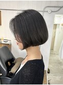 【暗髪+ミニボブ】