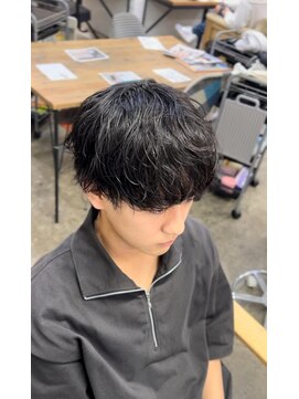 エルオム(EL.HOMME) 『HIRAI』シャドウパーマ