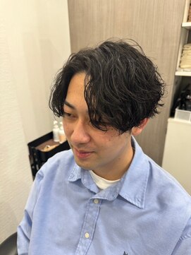 エイト(AITE) ベリーショート/ダークアッシュ/ニュアンスパーマ/韓国マッシュ