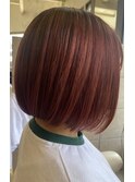 個性派切りっぱなしボブ