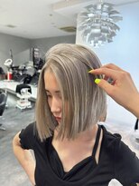 イル 天神大名店(ill)&nbsp;ホワイトベージュ/ホワイトブロンド(天神/大名)