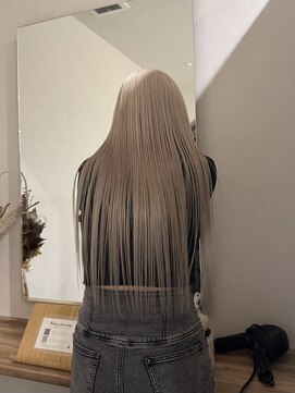 ミナリ(minari) White beige