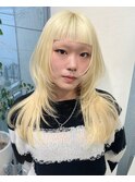 ブロンドヘア×ウルフカット×レイヤーカット×ケアブリーチ