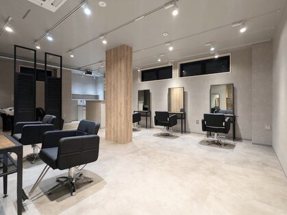 アオ 南浦和(ao.)の写真