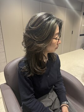 【40代50代60代おすすめ】セミロングハイレイヤーオリーブ