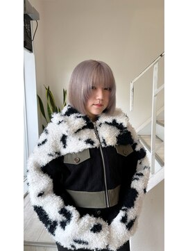 タイドヘア 茨木店(TIDE HAIR) ホワイトシルバー×顔まわりレイヤー