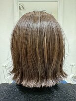 ガレリア エレガンテ 春日井店(GALLARIA Elegante)&nbsp;トレンド感◎ 切りっぱなし外はねボブ