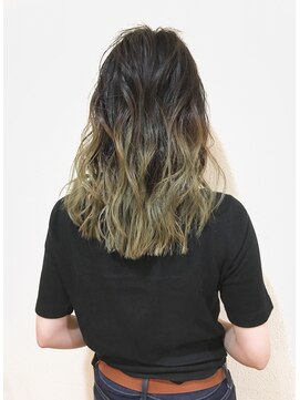 トゥルーブバイファースト(trove by first) グラデーションスタイル