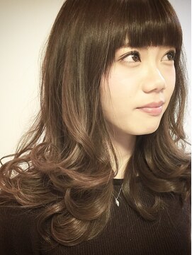 イーエル グランデ(e.ll grande) 外ハネカール