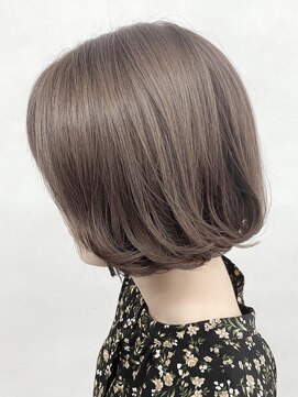 ユッカ エハ 豊中(YUCCA eha) 【eha 山本】ミルキーベージュ_シンプルボブ