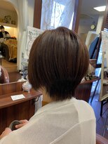 ヘアメイク ポコ ア ポコ(Hair make poco apoco)&nbsp;前下がりショートボブ［生駒市美容室］［40代50代60代］
