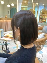 ロンドプランタン 恵比寿(Lond Printemps)&nbsp;大人かわいい耳掛け内巻き前下がりボブ