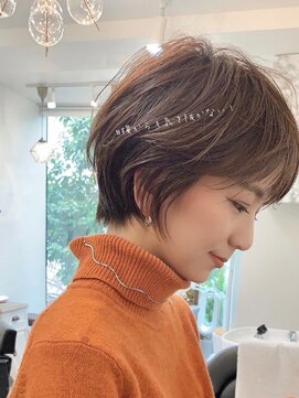 ビュー フクオカ(VIEW FUKUOKA) 似合わせカットアースカラーのショートボブ