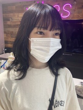 バイブス バイ ケンジ(vibes by KENJE) レイヤーカット