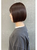 切りっぱなしストレートボブ
