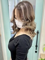 ラヴィエール(LAVIERE by R-EVOLUT)&nbsp;ハイライト/ケアブリーチ/レイヤーカット/髪質改善【柏/柏駅】