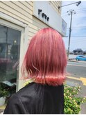 ピンク