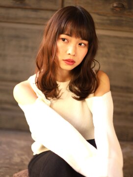 グラス(grass) ブルベサマー カジュアルウェーブ ミディアム