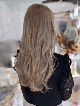 モナバイルーブル(MONA by Louvre) 【MONA】ミルクティーカラー/ベージュカラー/ハイトーンカラー