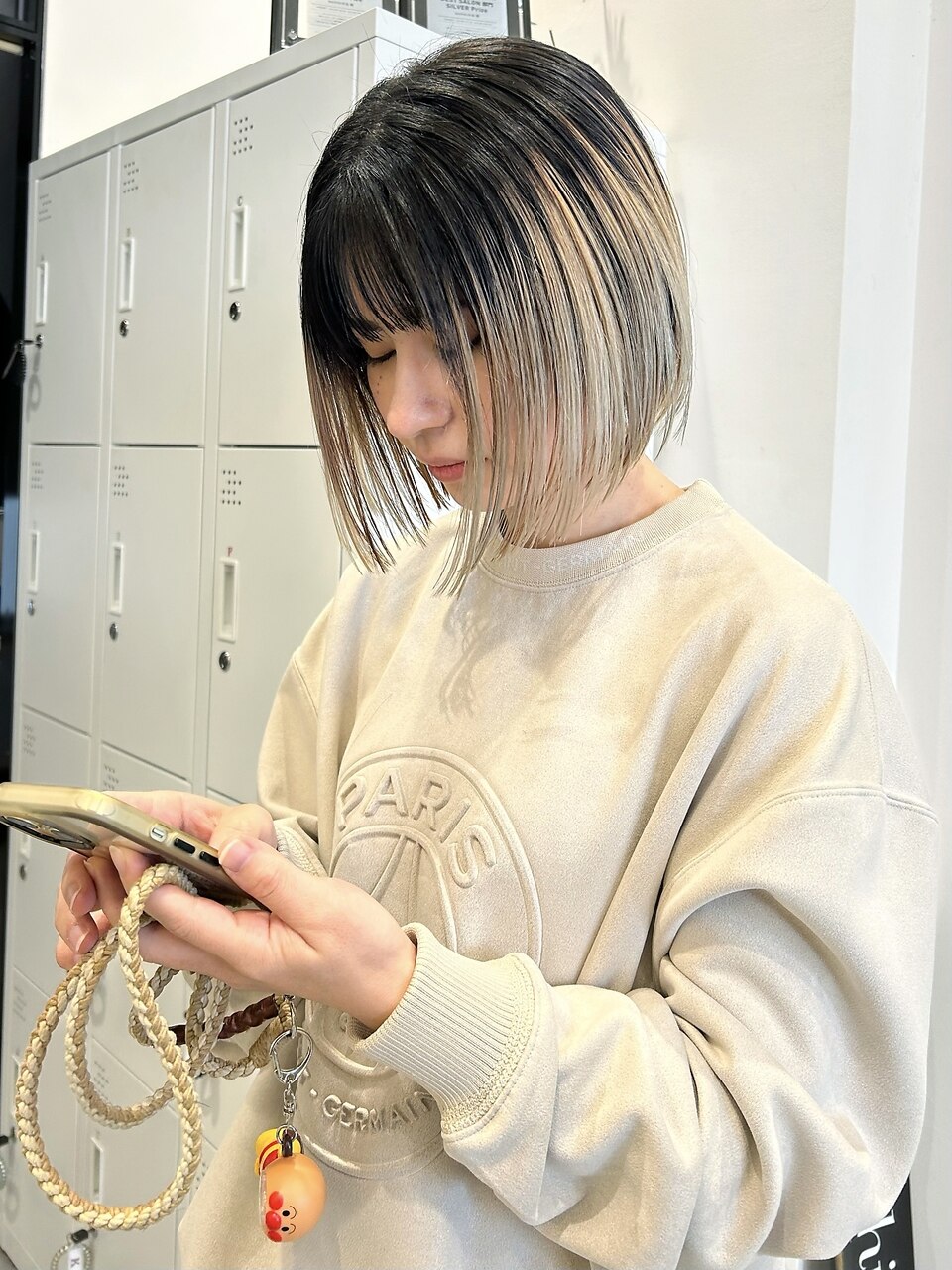 2026年冬】ショート グラデーションカラーの髪型・ヘアアレンジ｜人気