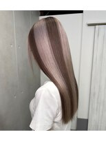 レオクマ(REOKUMA)&nbsp;デザインカラー/ブロックカラー/髪質改善/ストレートロング
